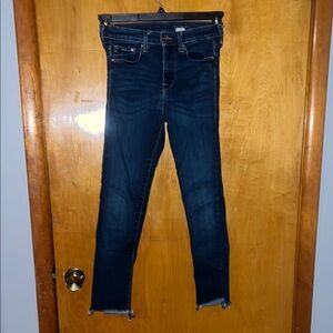 Blue Ankle Cropped Jeans with Classic Fit